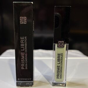 Givenchy Prisme Libre Skin-Caring Corrector -